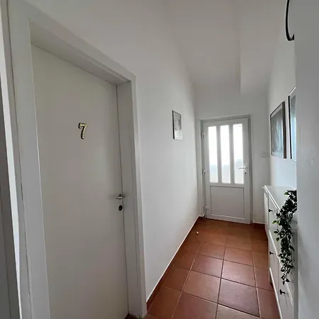 Apartment Bonvenon2volme Apt&room *