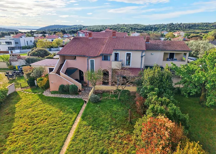 아파트 Bonvenon2volme Apt&room *